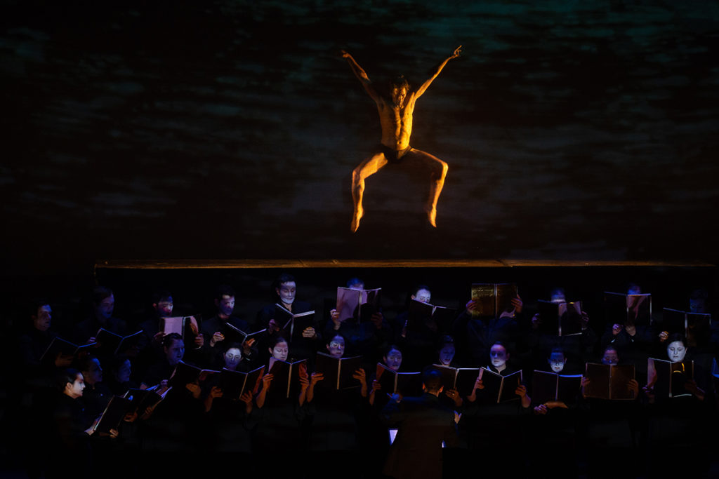 TRÍPTYCHO, Teatro Gayarre, 2019