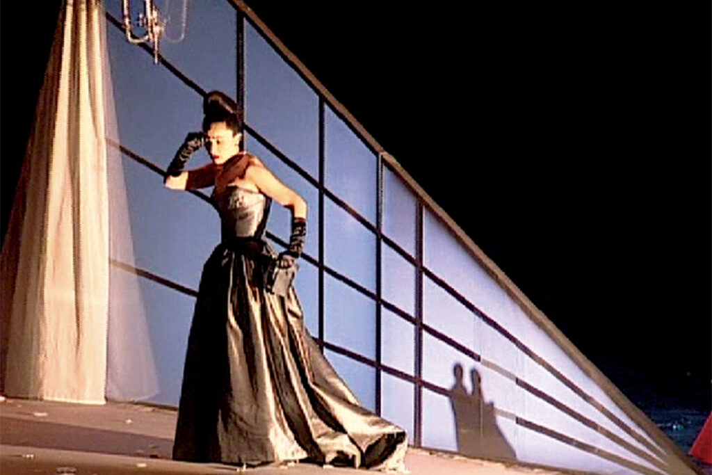 VANITAS, Teatro Gayarre de Pamplona, Teatro de la Maestranza de Sevilla, 2004