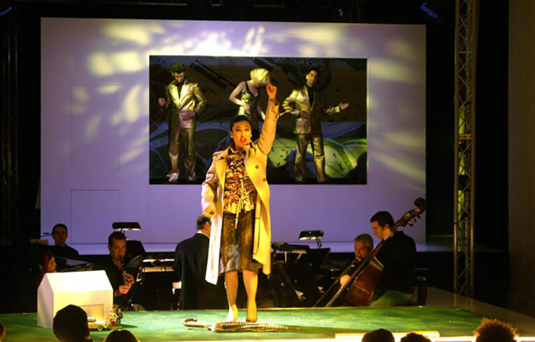 TROUBLE IN TAHITI, Teatro Gayarre de Pamplona, Teatro Real de Madrid, 2005